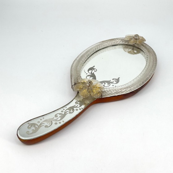 Image 1 of Venetiaanse Murano handspiegel/wandspiegel met glazen bloemen, Italië jaren 1940/50