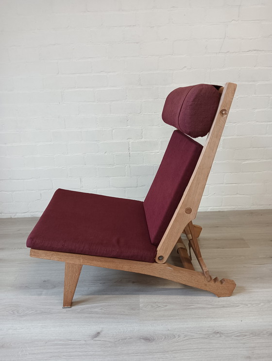 Image 1 of Hans Wegner, AP71 adjustable armchairs, eiken