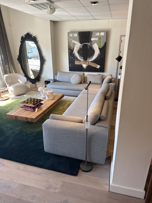 Vilaz hoekbank van Design on Stock