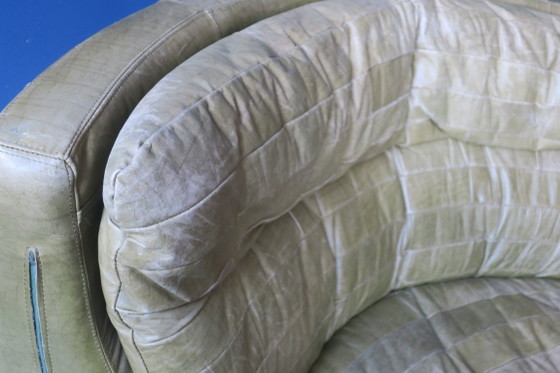 Image 1 of Sillón esquinero grande de cuero verde oliva con diseño de patchwork, década de 1970.