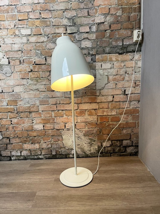 Fritz Hansen Caravaggio Lampadaire – Blanc | Cecilie Manz – Metal (photo 2 of 9)