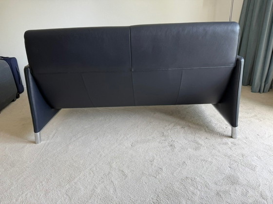 Image 1 of Leolux Felizia low 2-seater, leather, blue, as good as new.