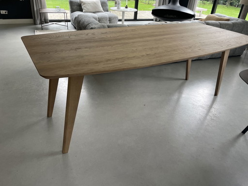 Mesa de comedor interior Melchior