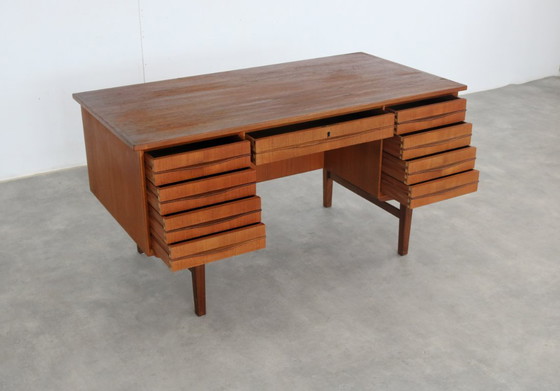 Image 1 of Vintage teak Deens bureau