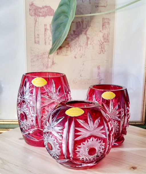 3x Rote geschliffene Vintage-Glasvase