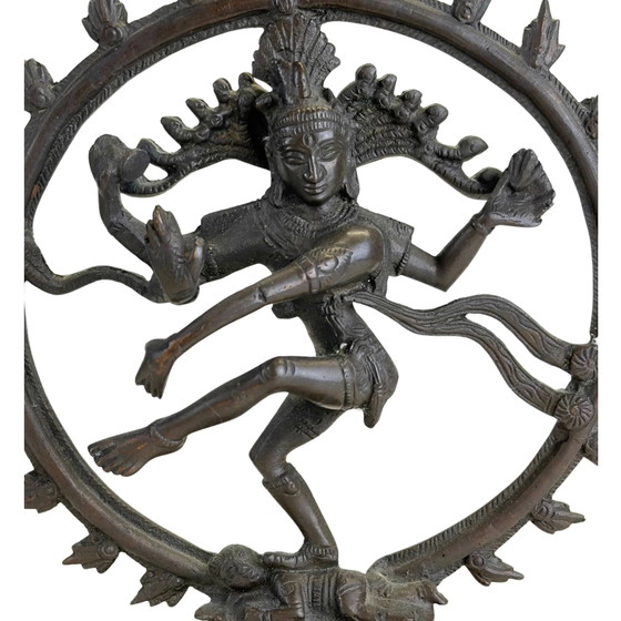 Massive Bronze Shiva Nataraja Skulptur - Indien - Kosmischer Tanz – Bildhauerei (photo 9 of 10)