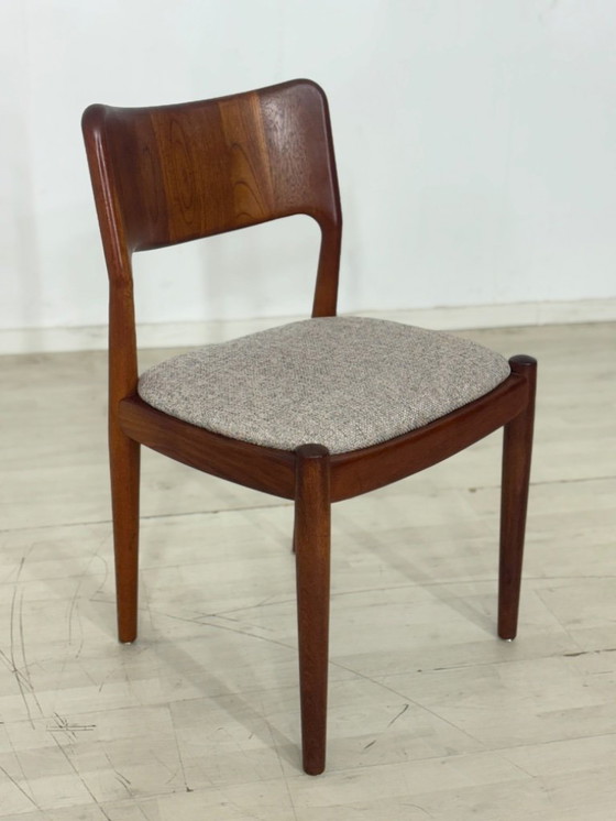 Image 1 of 5x Henning Kjarnulf Teakhouten Stoelen Eetkamerstoelen Stoel Eetkamerstoel Vintage