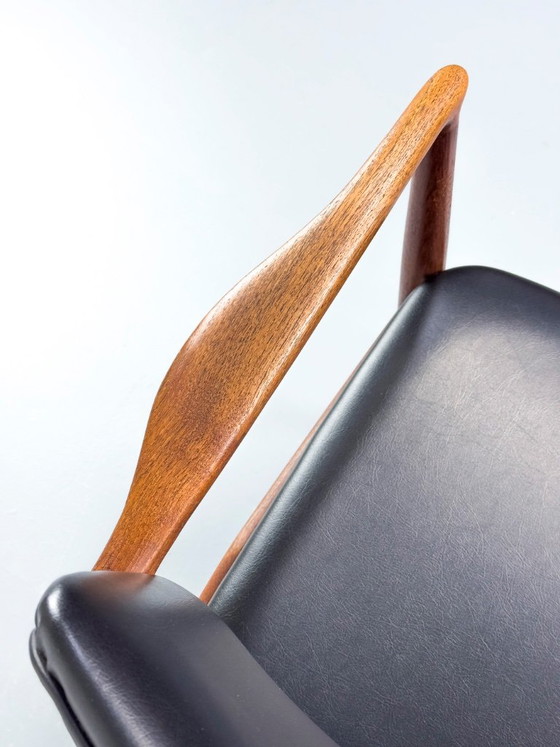 Teak Armchair by Erik Buch for Ørum Møbelfabrik, 1960s – Örum, Esszimmerstühle, Wood (photo 5 of 24)