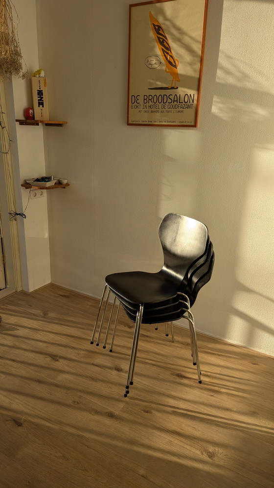 Image 1 of Set of 4 Phoenix Dining Chairs – Denmark 1980s Deens Stoelen