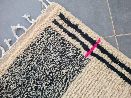 Image 1 of Tapis marocain en laine naturelle 300cmx200cm