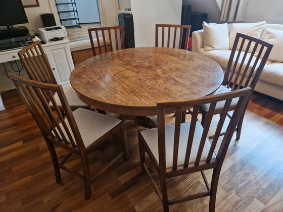 Image 1 of Beautiful antique round Biedermeier table - dining table