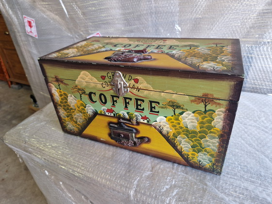 Image 1 of Nice vintage wooden coffee box