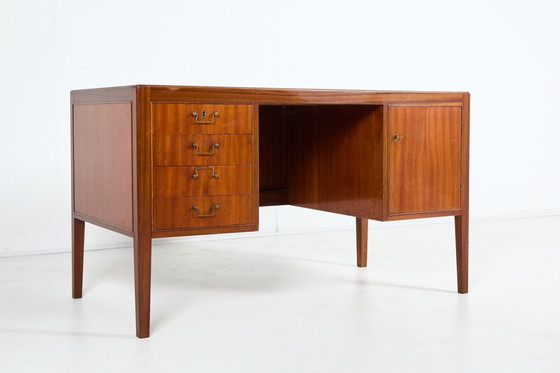 Image 1 of Mid-Century Scandinavian Modern desk, 1950’s