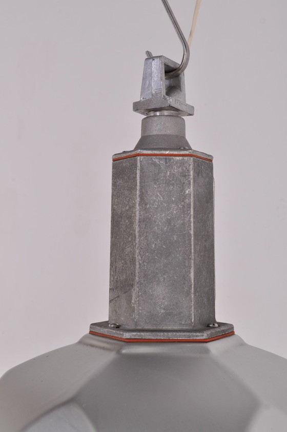Image 1 of Lampe d'usine en aluminium, design industriel, années 1950