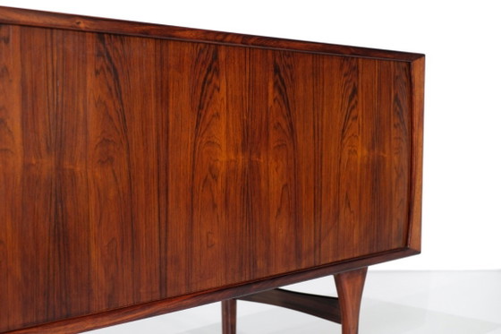Dressoir ontworpen door Henning Kjaernulf voor Bruno Hansen, Denemarken, jaren 60. – Vitrinekasten, Wood (photo 10 of 20)