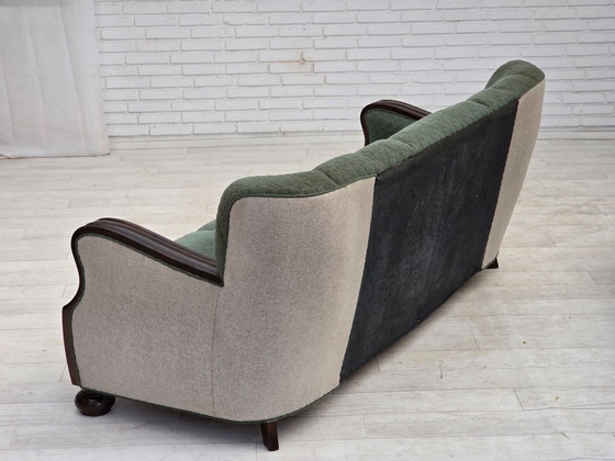 Dänisches 3-Sitzer-Sofa aus den 1960er Jahren, Möbelwolle, Eichenholz. – 3-5 Sitzer Sofas, Wood, Wool (photo 12 of 17)