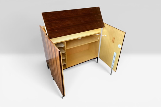 Image 1 of Secrétaire de style années 50, style Magic Box Home Office, en palissandre.