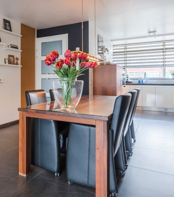 Image 1 of Mesa de comedor de nogal 200x100