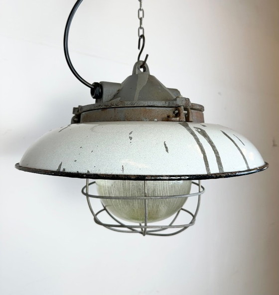 Image 1 of Industrielle graue Emaille-Hängeleuchte im Fabrikkäfig-Design aus Gusseisen von Zaos, 1960er Jahre