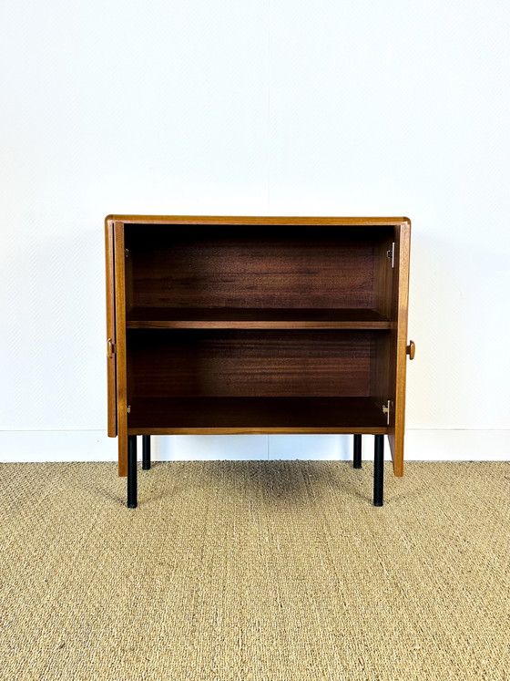 Image 1 of Buffet scandinave en teck 1960