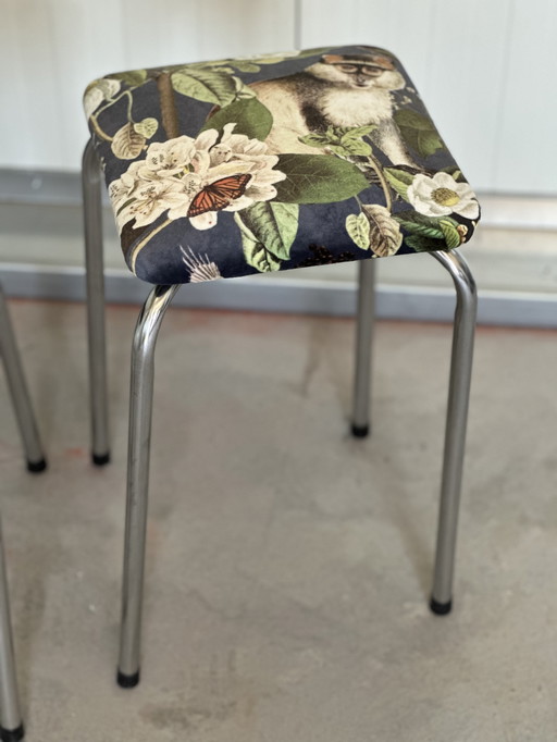 Deux tabourets
