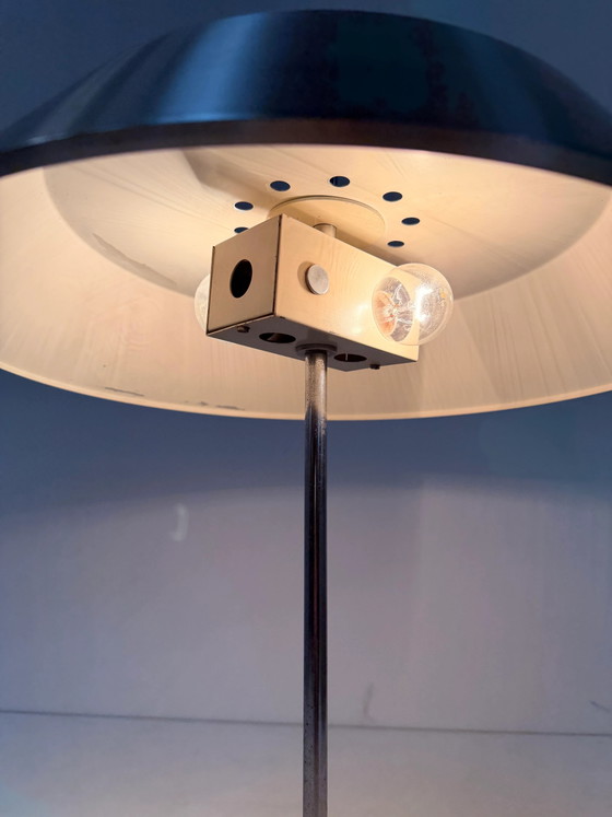 Vintage Mid-Century Modern Metalen Tafellamp, Tafellampen (foto 5 van 5)