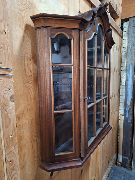 Image 1 of Vetrina sospesa in rovere