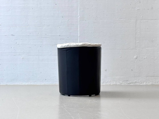 Image 1 of Set di 2 poltrone da cocktail in pelle di Rolf Benz, anni '80
