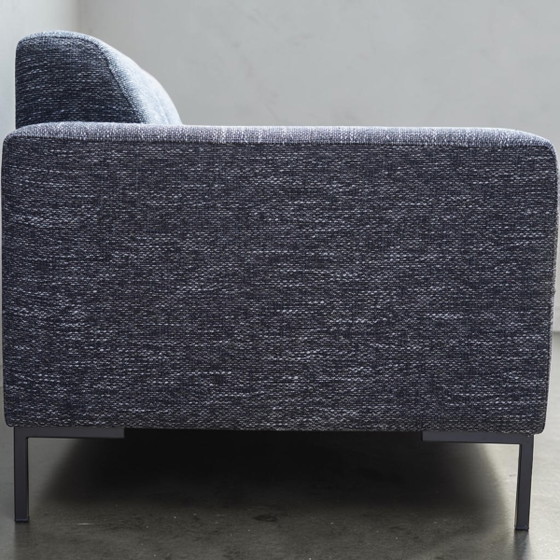 Image 1 of Comfortable two-seater sofa in black white/grey fabric (professionally cleaned)