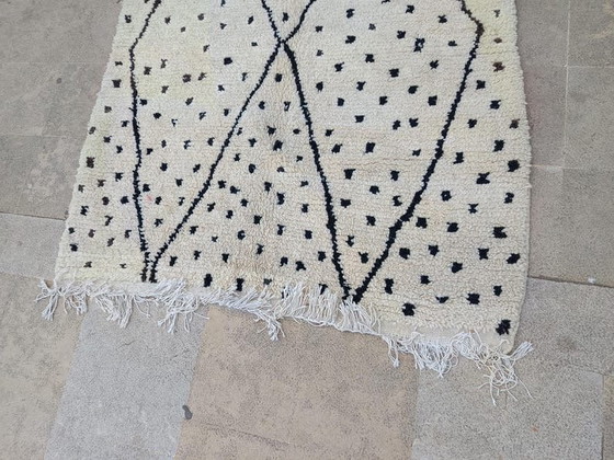 Image 1 of Alfombra marroquí Atlas Azilal, tejida a mano, 150/250 cm