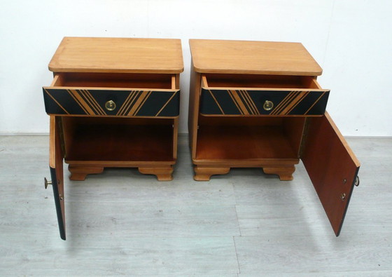 Set di 2 comodini Art Déco, tavolini laterali per divano, in rovere massello e nero, anni '30/'40 – Wood (photo 4 of 7)