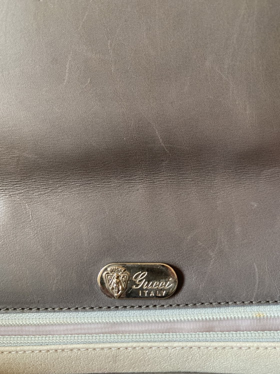 Image 1 of Vintage Gucci clutch van krokodillen- en nappaleer, ongedragen, grijs