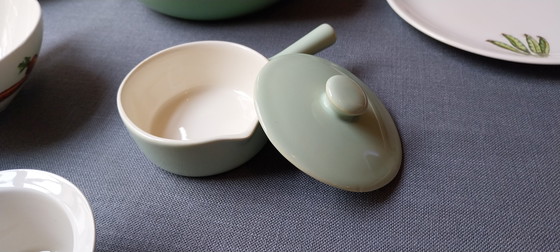 Image 1 of Villeroy & Boch VILBOFOUR (1960) – eine neue Zeitkapsel – 15-teiliges Set in Museumszustand (NOS) – inkl. legendärer Kochtopf
