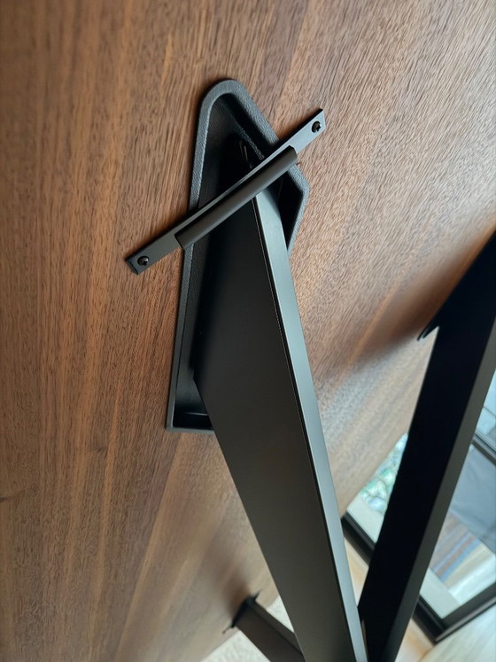Image 1 of Mesa de comedor Spyder Wood de Philip Jackson