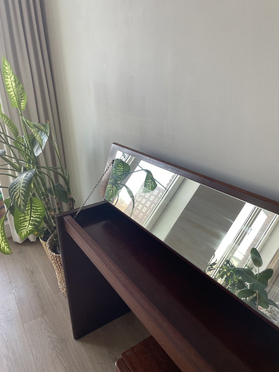 Image 1 of Bureau uit het midden van de vorige eeuw