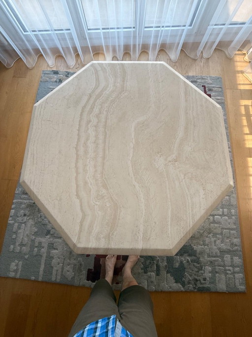 Prachtige ARTELANO tafel van zeshoekig travertijn, 1,30 m x 1,30 m – eettafels, Stone, Travertin (photo 2 of 6)