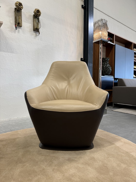 Image 1 of 2 Fauteuils Pivotants Leolux Cantate en Cuir Ceras