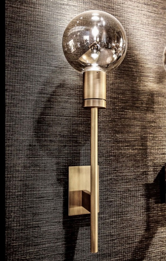 Image 1 of Applique murale Solitario AP - bronze brossé à la main