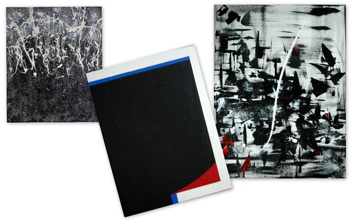 CB. Juste une collection noire et blanche, rouge et bleue
