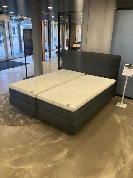 Image 1 of Auping Boxspring Valencia 180x200