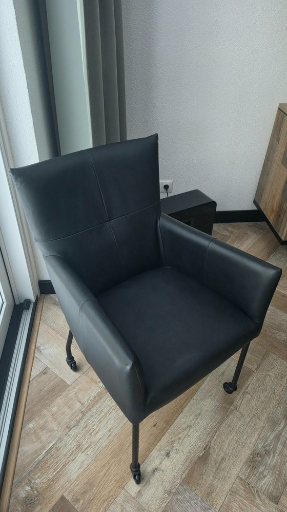 Enzo Luca Dining chairs - Black leather – Metal (photo 5 of 5)