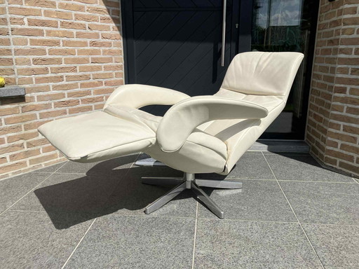 Jori Symphony Beige(cream white) leather, Medi, monomove recliner