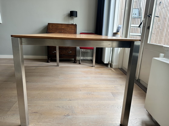 Image 1 of Mesa de comedor Arco