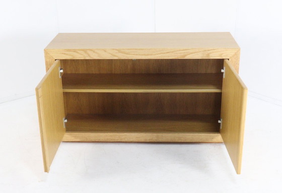 Image 1 of Credenza compatta in rovere Vintege