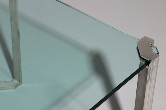 Image 1 of I tavoli T24 di Peter Ghyczy sono un set di due pezzi degli anni Settanta.