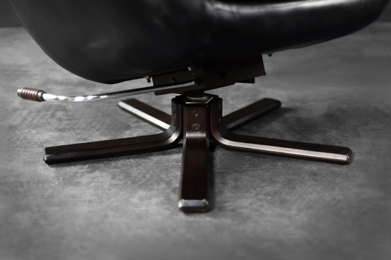 Image 1 of Poltrona girevole vintage in pelle nera, stile scandinavo moderno di metà secolo, anni '70