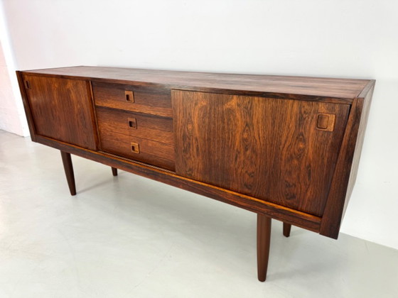 Image 1 of Credenza danese vintage in palissandro.