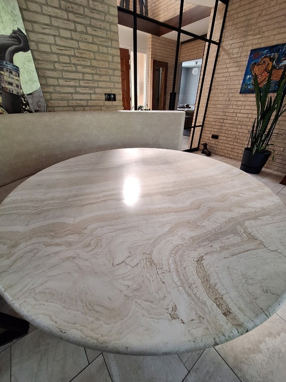 Magnifique Table de salle à manger Vintage en Travertin Massif - ronde 120 cm – Tables de salle à manger (photo 6 of 8)