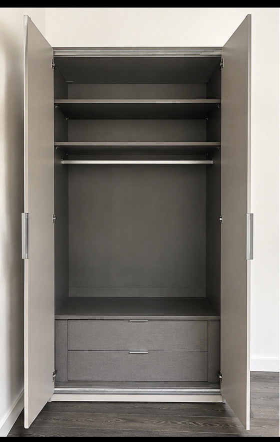 Armadi Nolten – Aluminium, Wood (photo 4 of 5)