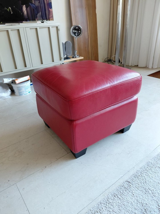 Image 1 of Ledersessel mit passendem Hocker (Fußhocker/Pouf)